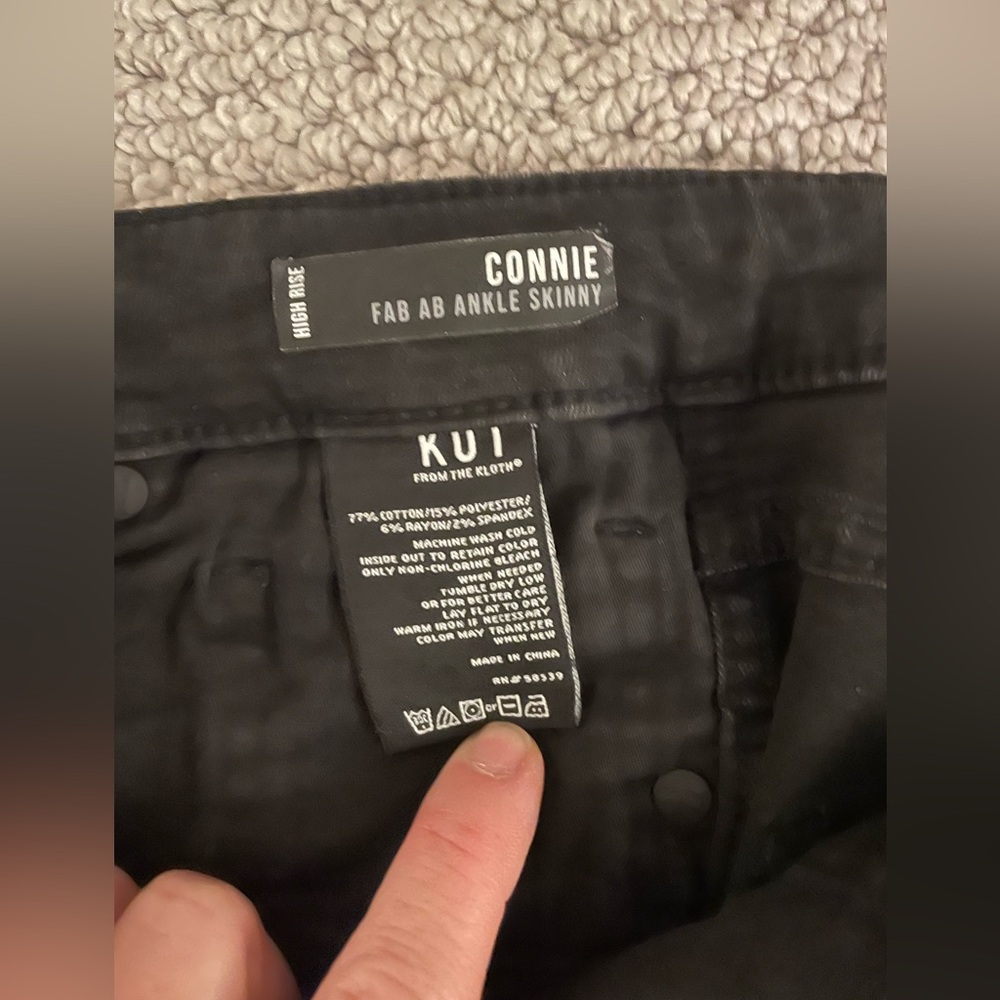 Kut from the Kloth Connie Fab Ab Ankle Skinny, Black Distressed Jeans - Picture 5 of 7